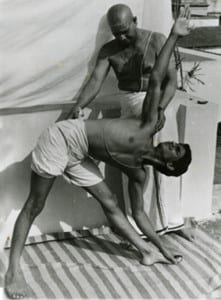 Ashtanga-Yoga-Dubai Authorised Ashtanga yoga teacher-guruji-sharath