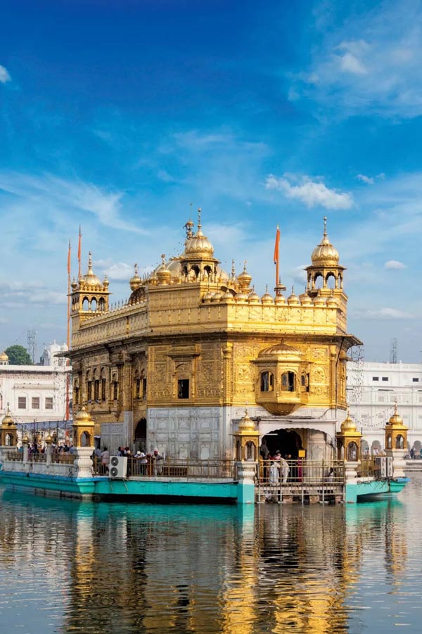 Harmandir Sahib Amritsar India Punjab - Golden Temple